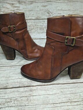 FRYE Patty Riding Bootie Cognac Leather Ankle Boots - Women’s Size 9.5 M